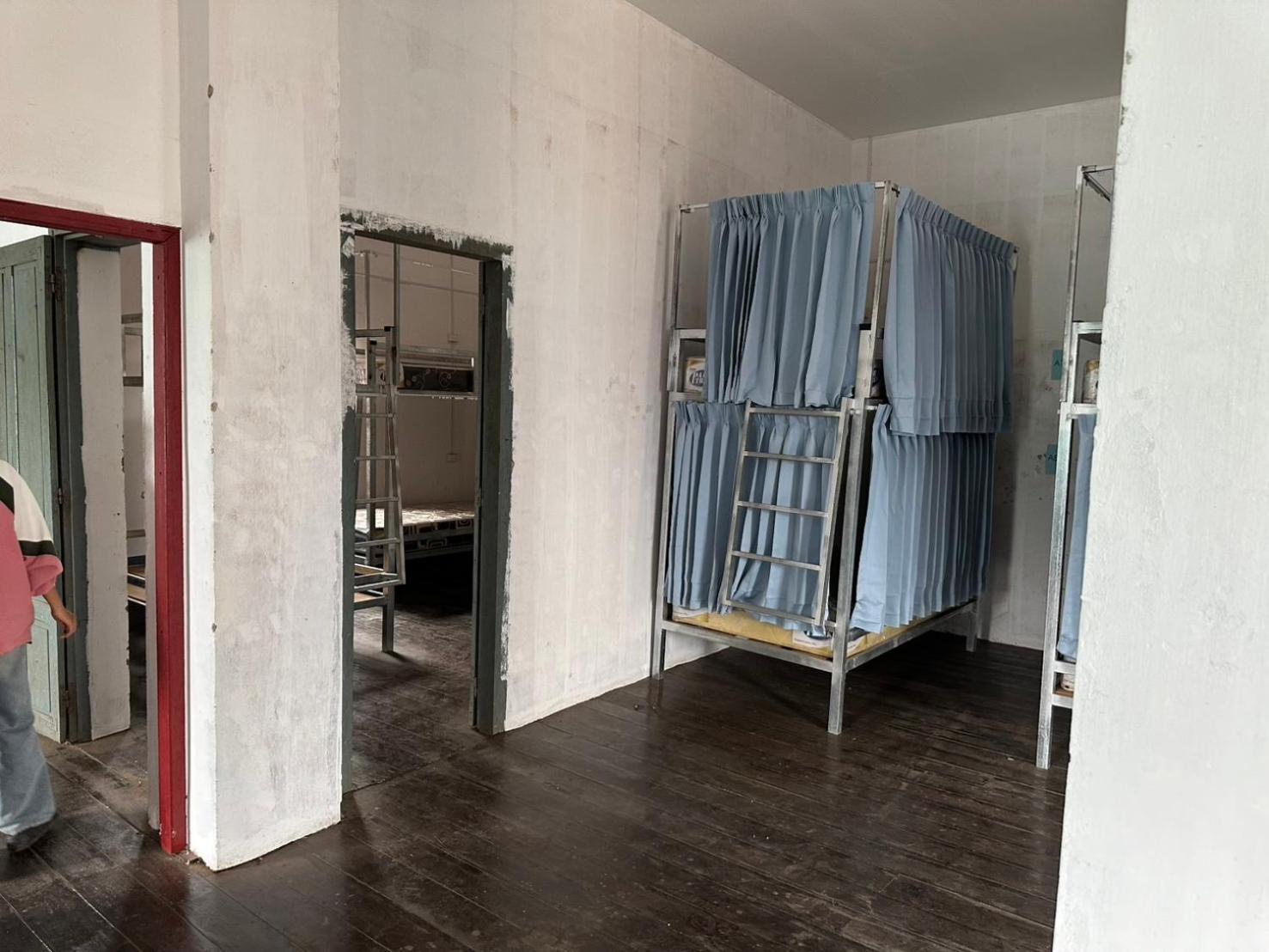 Via Thakhek Hostel & Cafe Ngoại thất bức ảnh